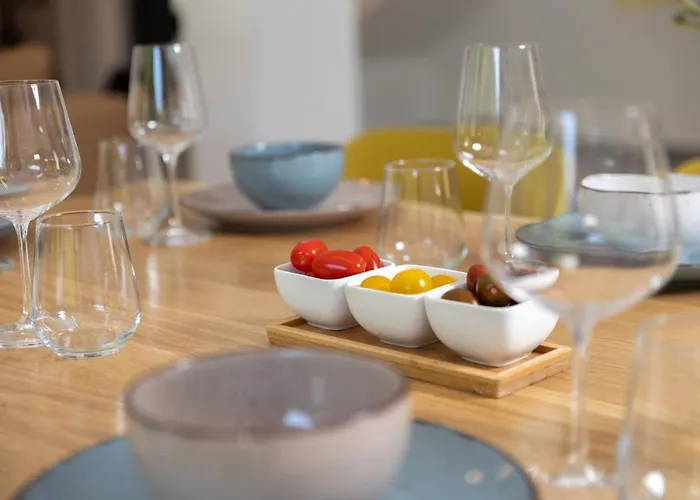 Willa Floris Medveja